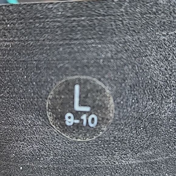 B. Jaxx Aqua Snakeskin Flip-flops, 1 3/4" Wedge, Size Large  9-10 Shoes - Picture 6 of 6